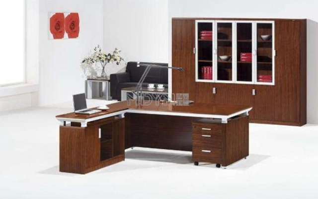 合適的辦公家具特點(diǎn)