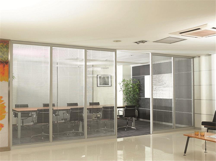辦公室鋁合金隔斷特點(diǎn)